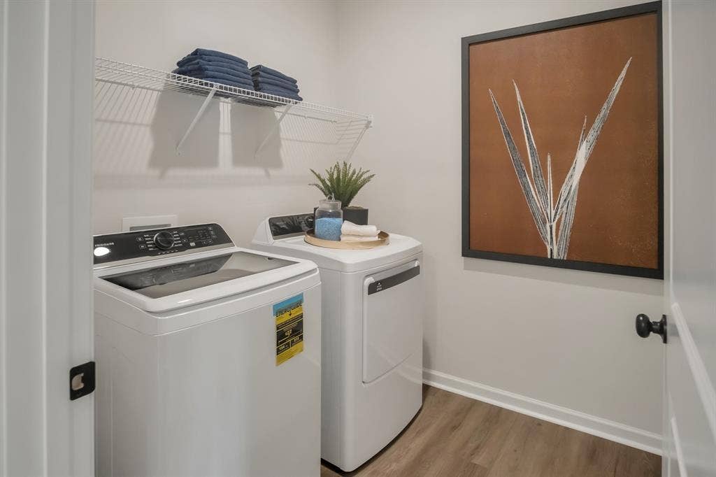 305 Heritage Grove Road, Blue Ridge, TX 75424 The Avondale- laundry