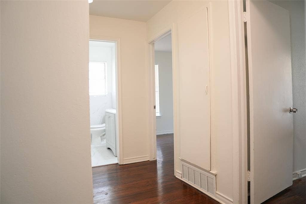 6565 Ascot Lane, Dallas, TX 75214 6565 Ascot Lane, Dallas, TX 75214