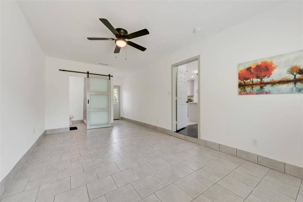 10166 San Lorenzo, Dallas, TX 75228 10166 San Lorenzo, Dallas, TX 75228