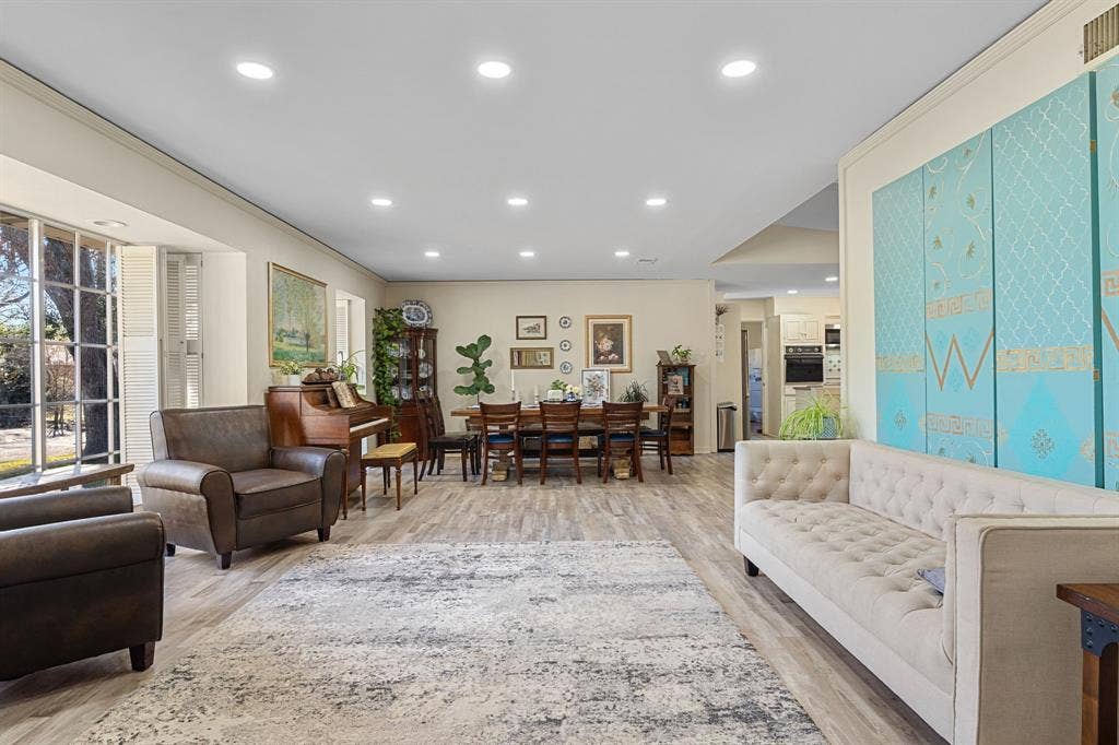 1936 Montrose Drive, Tyler, TX 75701 1936 Montrose Drive, Tyler, TX 75701