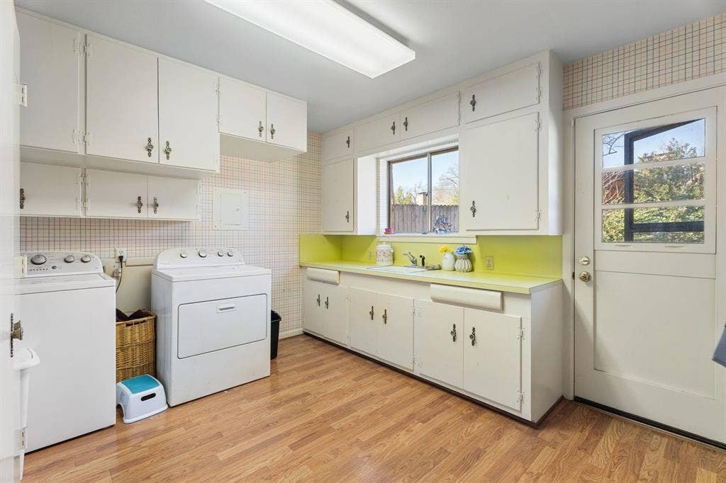 1936 Montrose Drive, Tyler, TX 75701 1936 Montrose Drive, Tyler, TX 75701