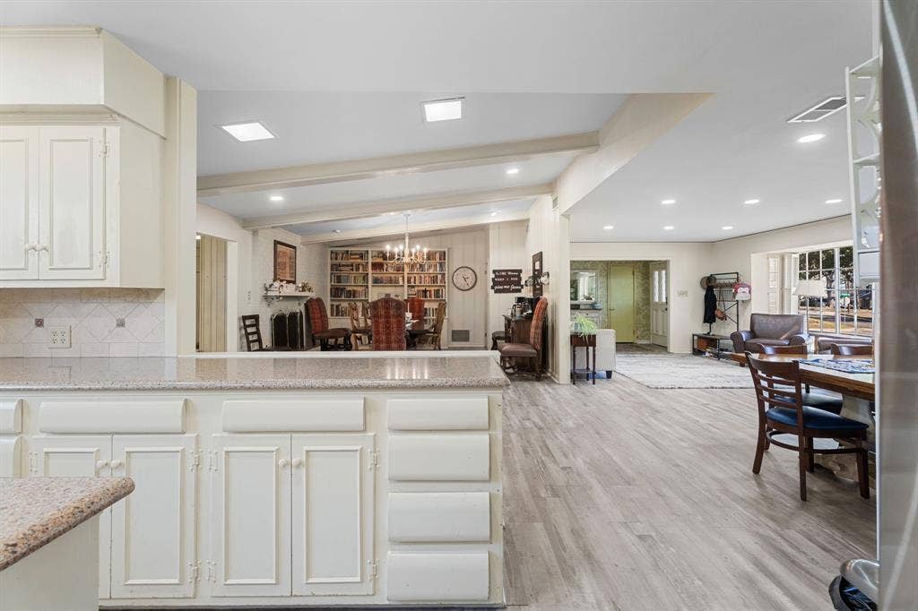 1936 Montrose Drive, Tyler, TX 75701 1936 Montrose Drive, Tyler, TX 75701