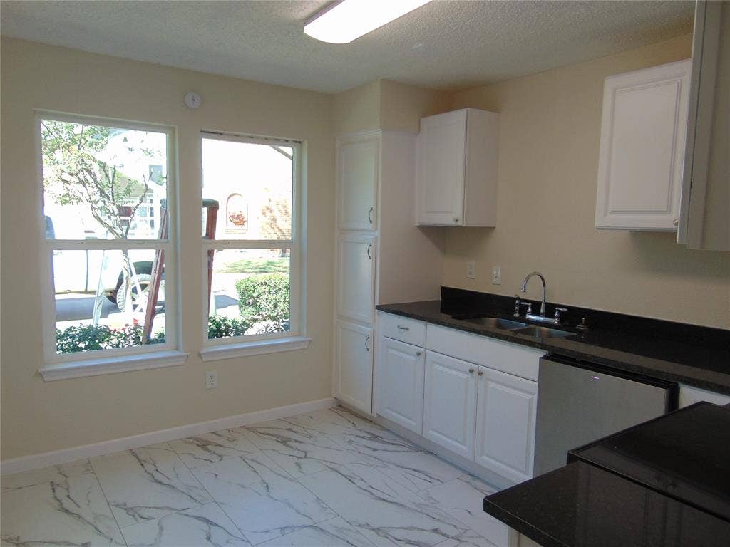 3041 Waterfront Circle, Garland, TX 75042 3041 Waterfront Circle, Garland, TX 75042