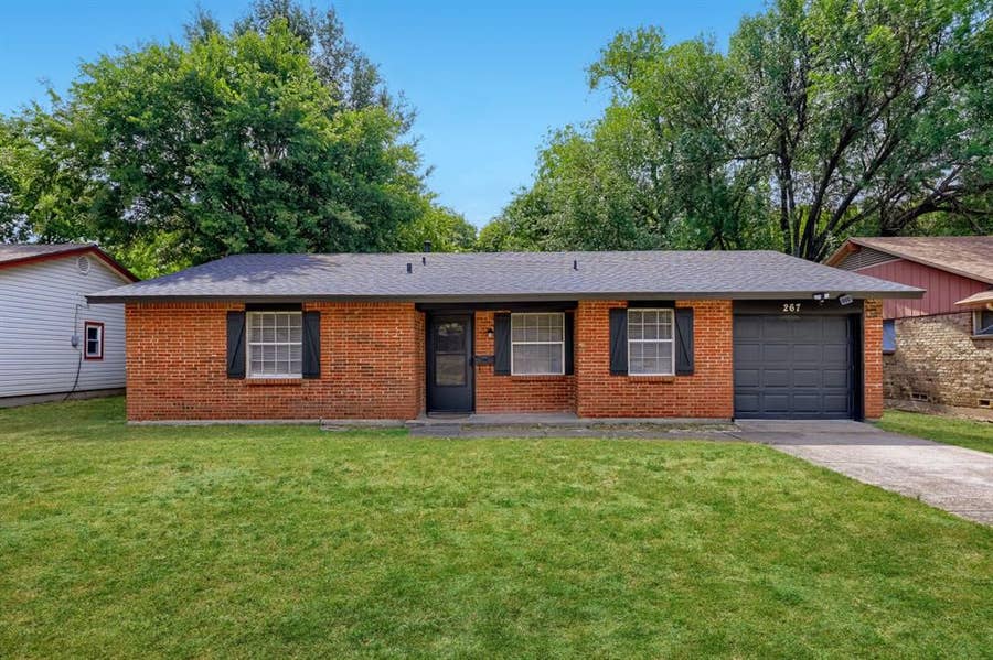 Property photo for 267 Merribrook Trail, Duncanville, TX