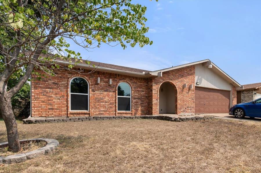 Property photo for 7501 Weatherwood Court, Fort Worth, TX