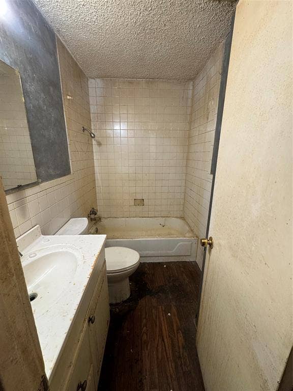 2331 Talco Drive, Dallas, TX 75241 2331 Talco Drive, Dallas, TX 75241