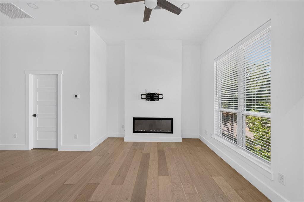 2349 N Carroll Avenue, Dallas, TX 75204