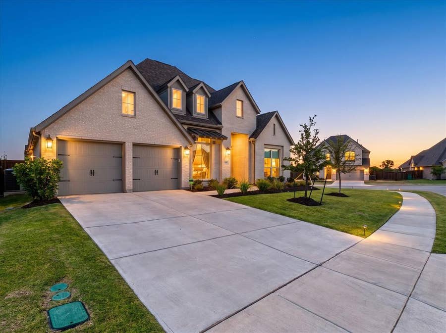 Property photo for 1115 Sandgate Drive, Forney, TX