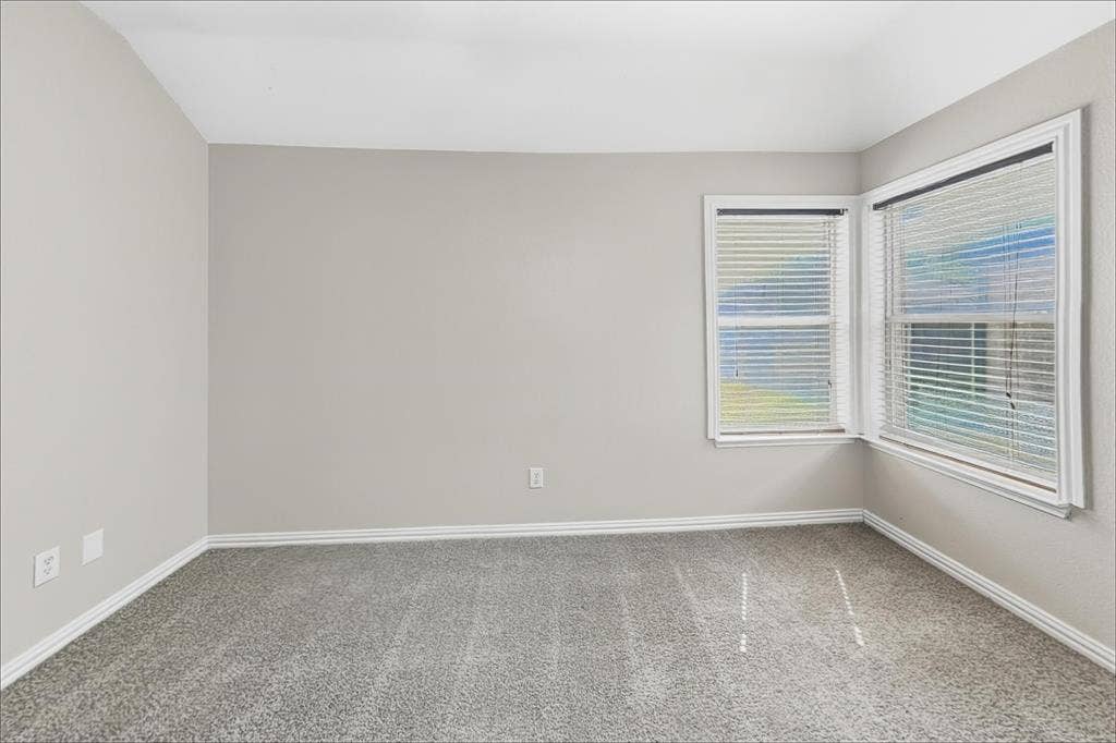 128 Annette Street, Lancaster, TX 75146