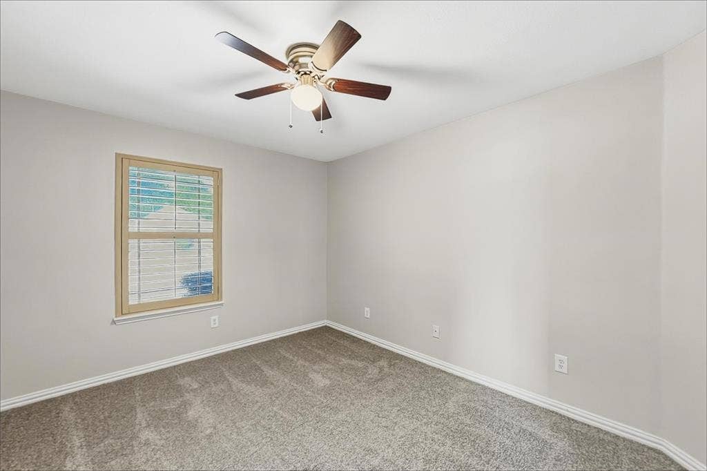 128 Annette Street, Lancaster, TX 75146