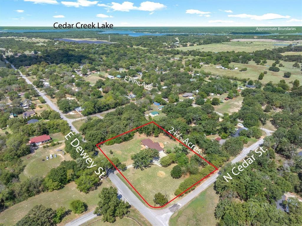 609 E Dewey Street, Malakoff, TX 75148 609 E Dewey Street, Malakoff, TX 75148