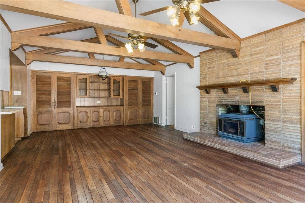 609 E Dewey Street, Malakoff, TX 75148 609 E Dewey Street, Malakoff, TX 75148