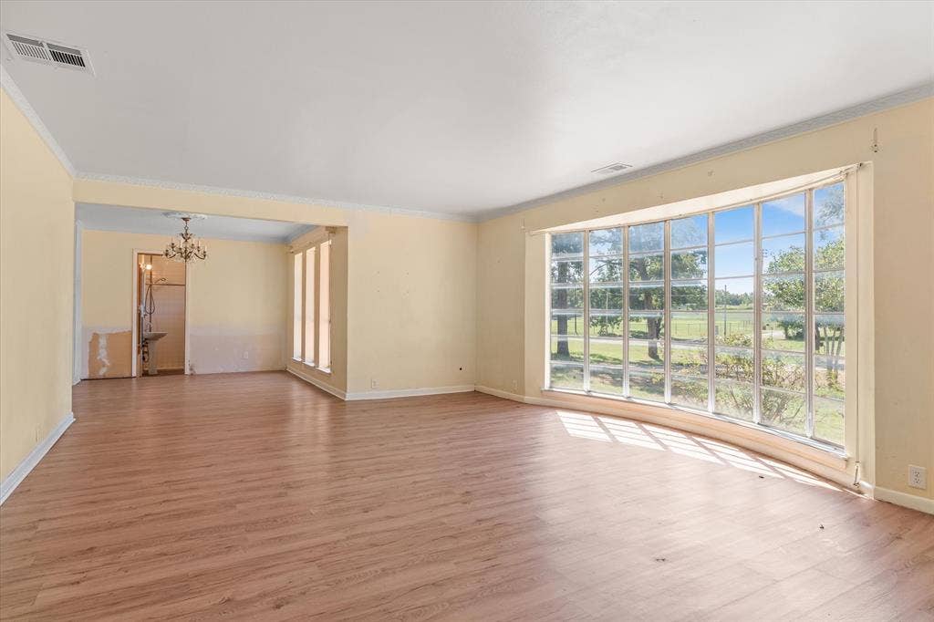 609 E Dewey Street, Malakoff, TX 75148 609 E Dewey Street, Malakoff, TX 75148