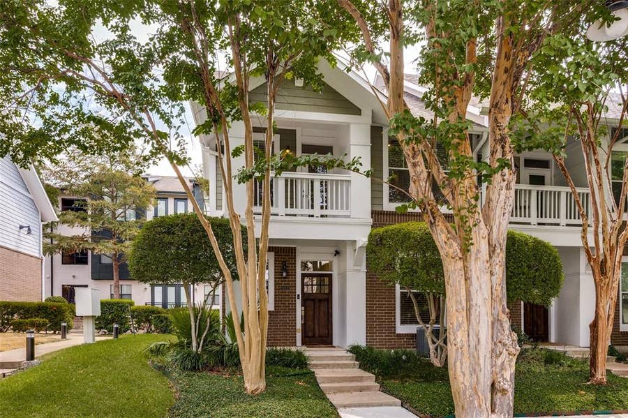 Property photo for 1852 Summit Avenue, Dallas, TX