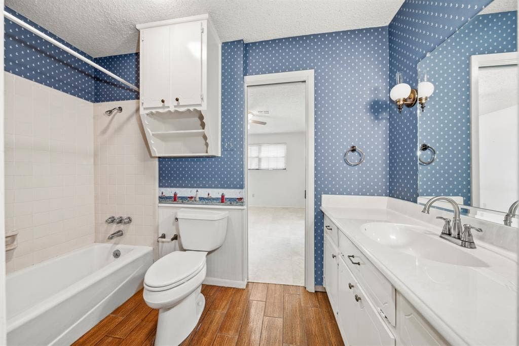 8565 Briargrove Drive, Woodway, TX 76712 8565 Briargrove Drive, Woodway, TX 76712