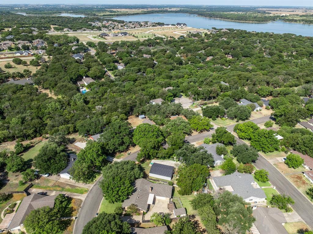 8565 Briargrove Drive, Woodway, TX 76712 8565 Briargrove Drive, Woodway, TX 76712