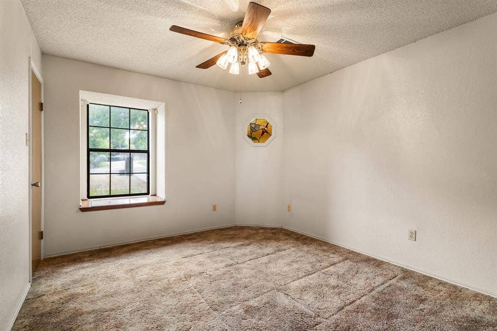 502 Celeste Drive, Robinson, TX 76706 502 Celeste Drive, Robinson, TX 76706