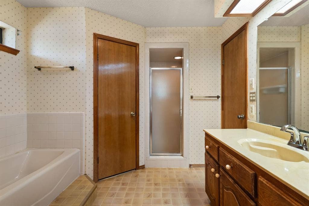 502 Celeste Drive, Robinson, TX 76706 502 Celeste Drive, Robinson, TX 76706