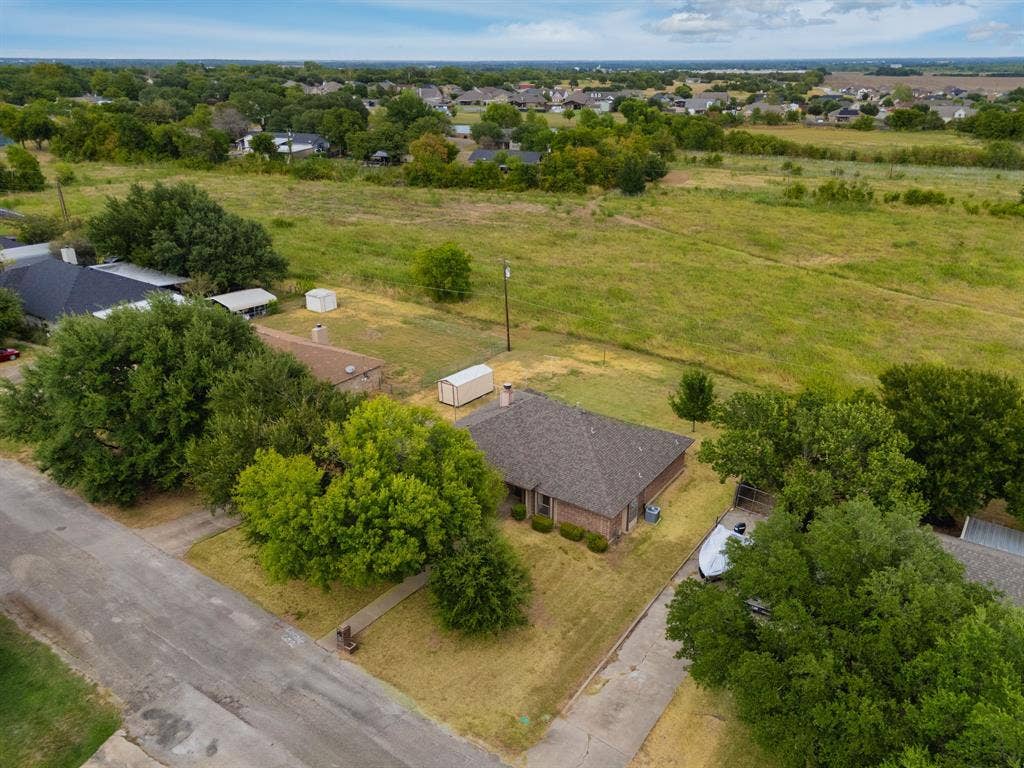 502 Celeste Drive, Robinson, TX 76706 502 Celeste Drive, Robinson, TX 76706