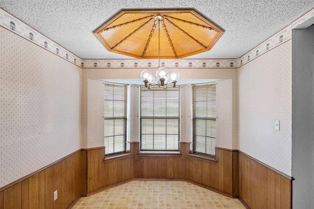 502 Celeste Drive, Robinson, TX 76706 502 Celeste Drive, Robinson, TX 76706