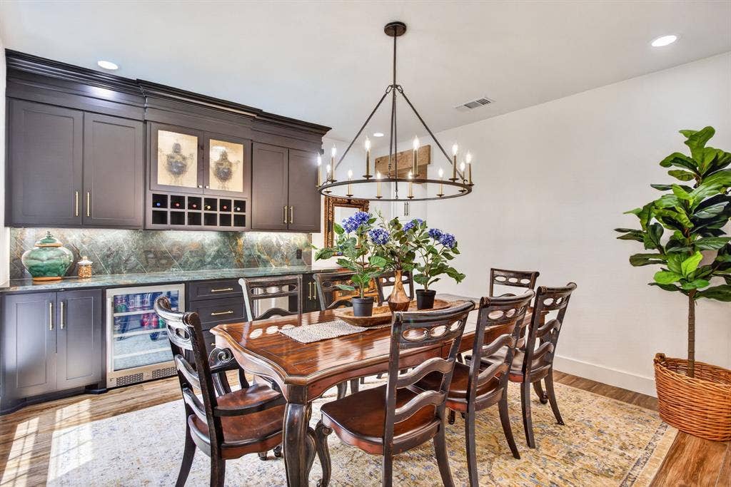 6400 Lake Oaks Circle, Fort Worth, TX 76108 6400 Lake Oaks Circle, Fort Worth, TX 76108