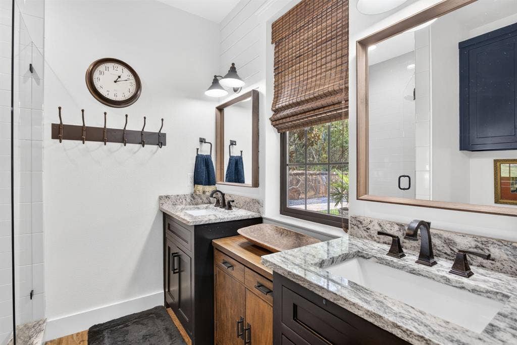 6400 Lake Oaks Circle, Fort Worth, TX 76108 6400 Lake Oaks Circle, Fort Worth, TX 76108