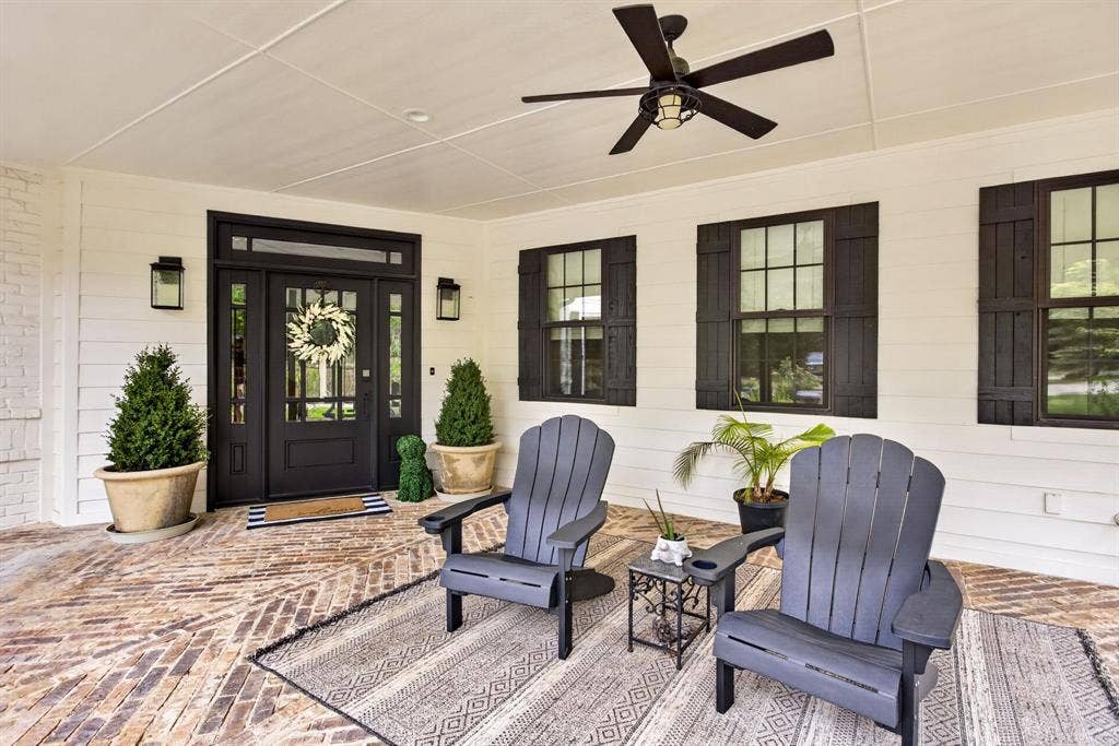 6400 Lake Oaks Circle, Fort Worth, TX 76108 6400 Lake Oaks Circle, Fort Worth, TX 76108