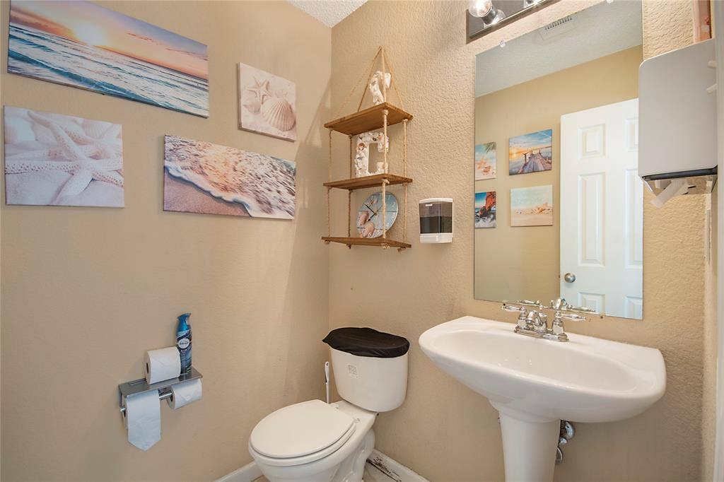6659 Leaning Oaks Street, Dallas, TX 75241 6659 Leaning Oaks Street, Dallas, TX 75241