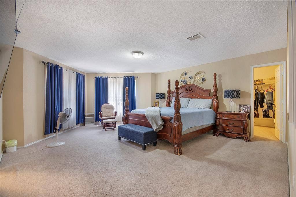 6659 Leaning Oaks Street, Dallas, TX 75241 6659 Leaning Oaks Street, Dallas, TX 75241