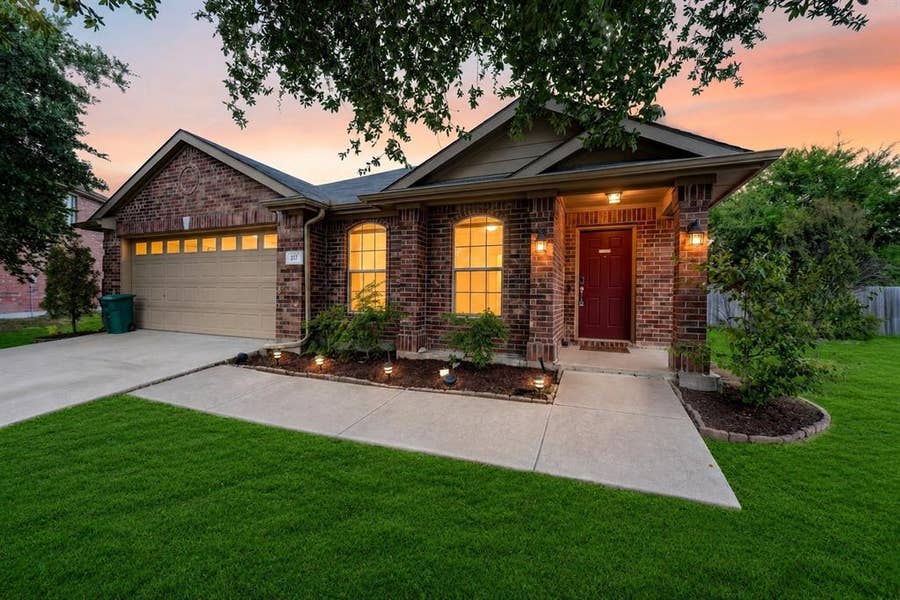 Property photo for 317 Long Prairie Drive, Forney, TX