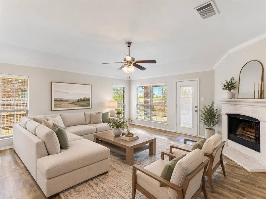 Property photo for 113 Holly Street, Waxahachie, TX