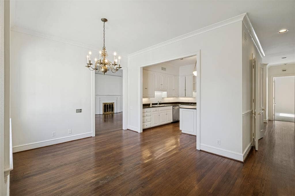 7739 SOUTHWESTERN Boulevard, Dallas, TX 75225 7739 SOUTHWESTERN Boulevard, Dallas, TX 75225