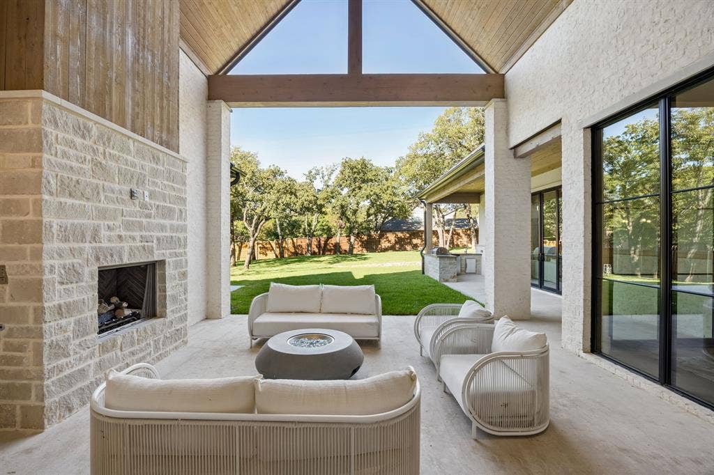 1560 Ottinger Road, Keller, TX 76262 1560 Ottinger Road, Keller, TX 76262