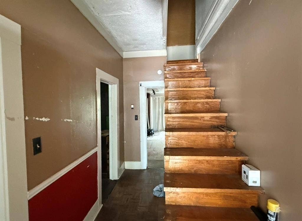 1018 N College Street, McKinney, TX 75069 1018 N College Street, McKinney, TX 75069