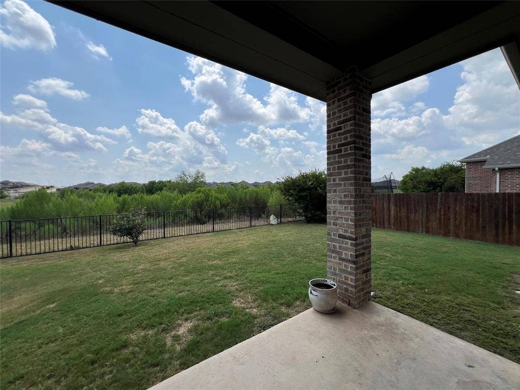 9405 Drovers View Trail, Fort Worth, TX 76131 9405 Drovers View Trail, Fort Worth, TX 76131