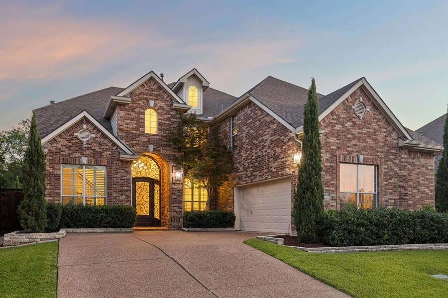 Property photo for 9033 Jasmine Lane, Irving, TX
