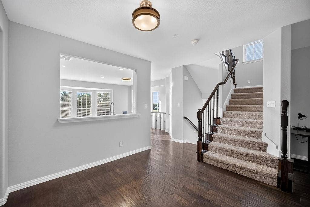 7880 Oxer Drive, Irving, TX 75063 7880 Oxer Drive, Irving, TX 75063