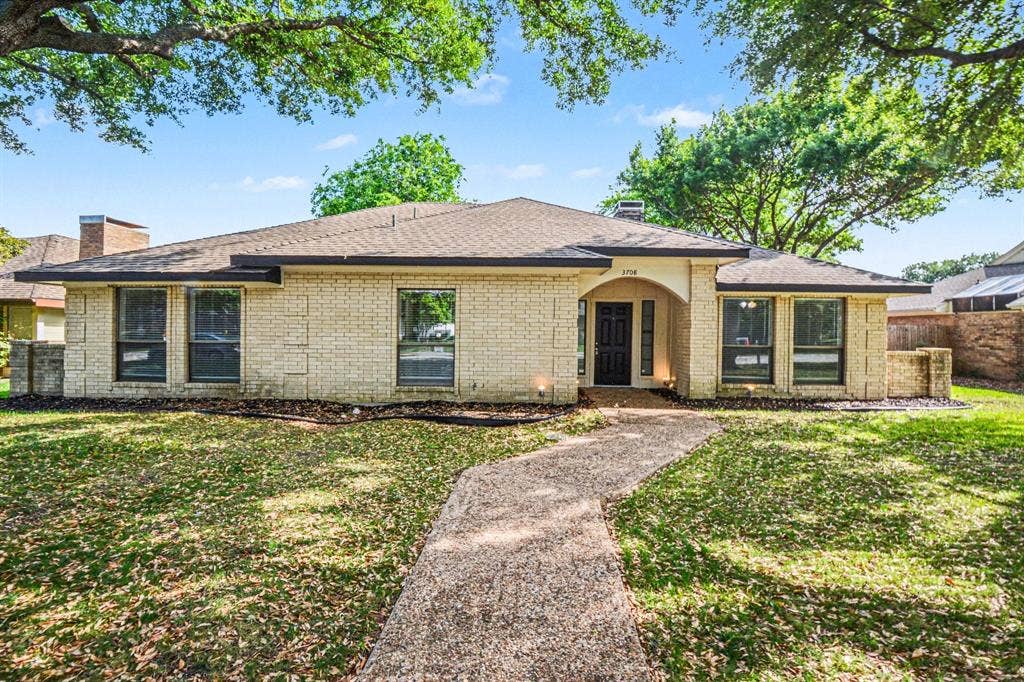 3708 Trilogy Drive, Plano, TX 75075 3708 Trilogy Drive, Plano, TX 75075