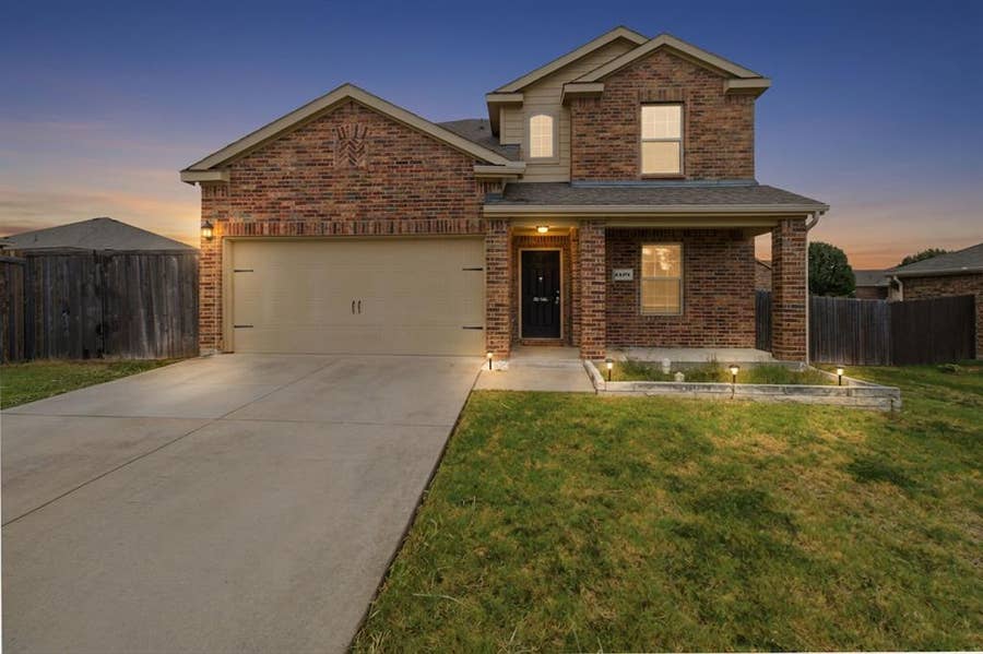 Property photo for 1404 Diamond Court, Princeton, TX