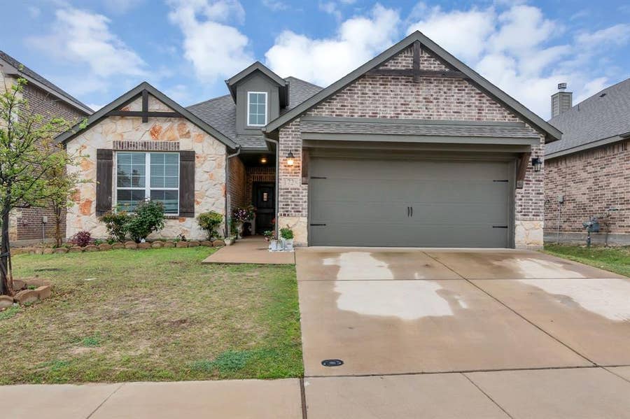 Property photo for 1728 Rio Secco Drive, Fort Worth, TX