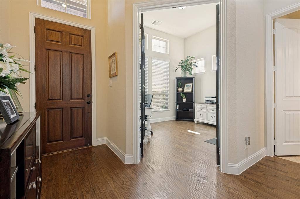 3307 Willow Brook Drive, Mansfield, TX 76063