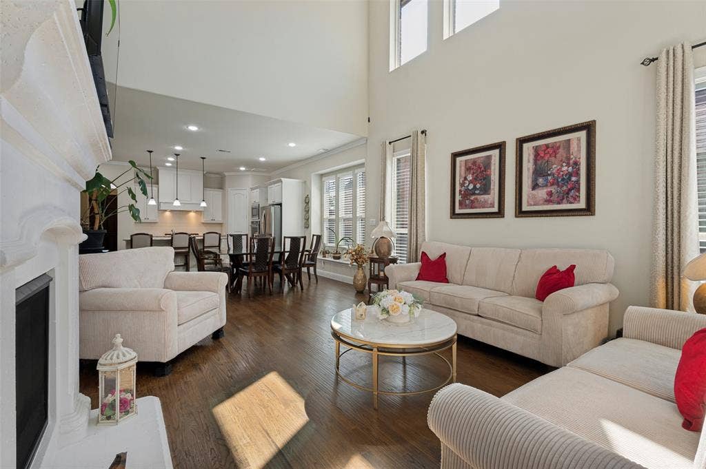 3307 Willow Brook Drive, Mansfield, TX 76063