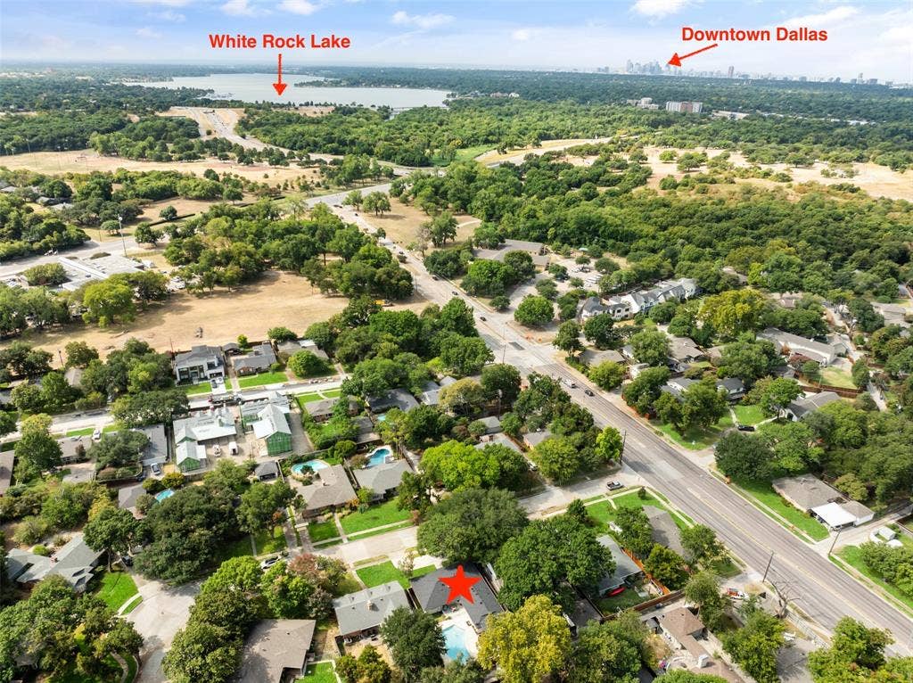 9819 Fitzroy Drive, Dallas, TX 75238 9819 Fitzroy Drive, Dallas, TX 75238