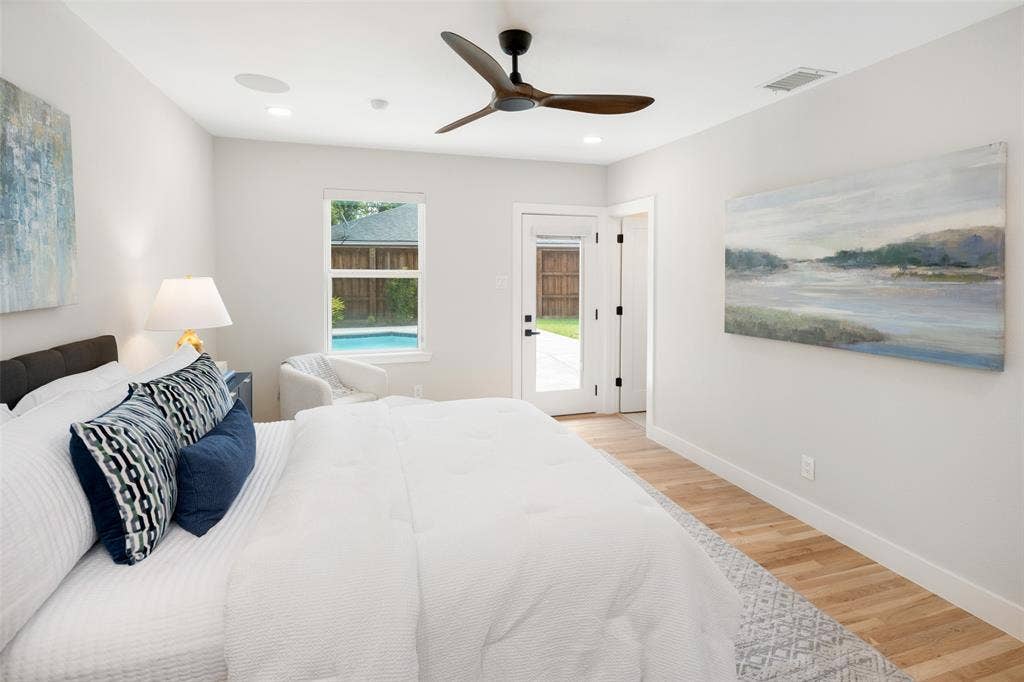 9819 Fitzroy Drive, Dallas, TX 75238 9819 Fitzroy Drive, Dallas, TX 75238
