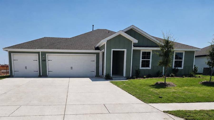 Property photo for 505 White Willow Drive, Nevada, TX