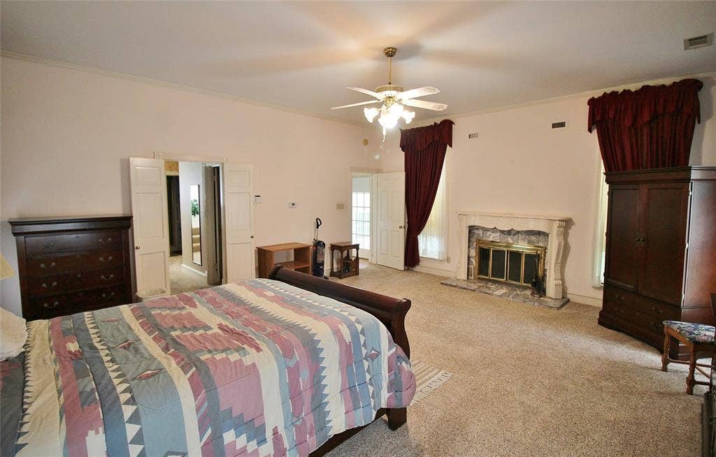 8150 Bob White Road, Waxahachie, TX 75167