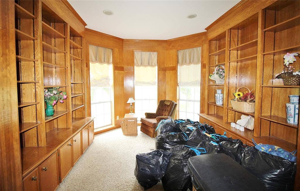 8150 Bob White Road, Waxahachie, TX 75167