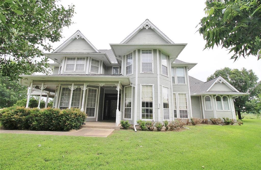 8150 Bob White Road, Waxahachie, TX 75167
