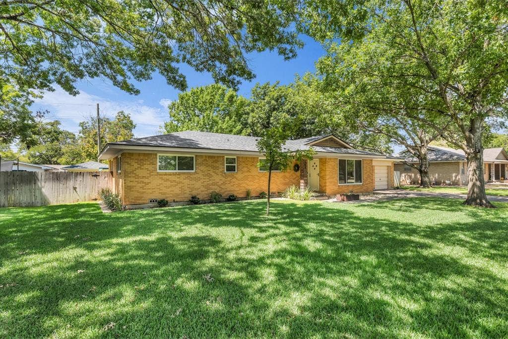 508 Bellaire Drive, Woodway, TX 76712 508 Bellaire Drive, Woodway, TX 76712