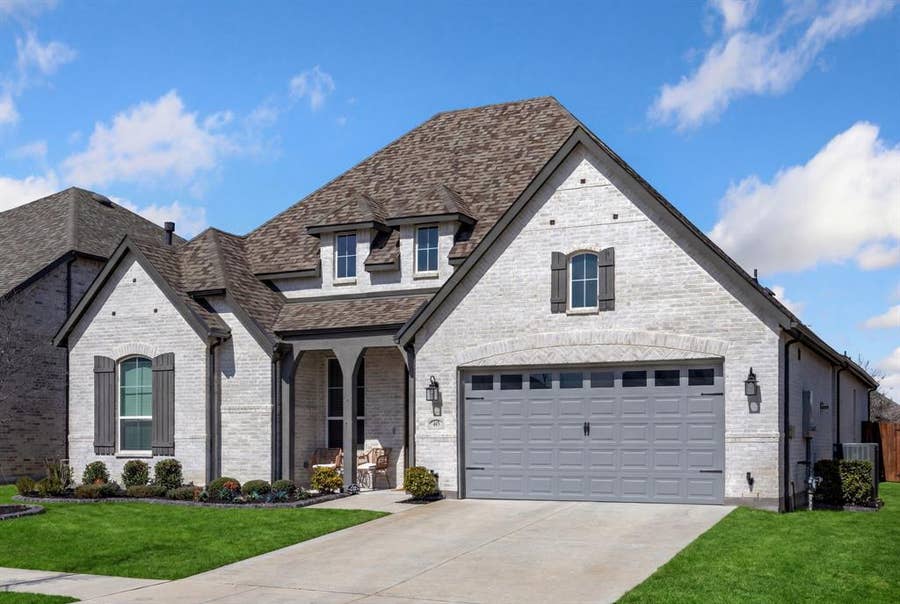 Property photo for 445 Lost Creek Trail, Waxahachie, TX